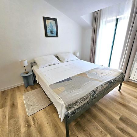 Pansion Ana Hotel Mali Losinj Exterior photo