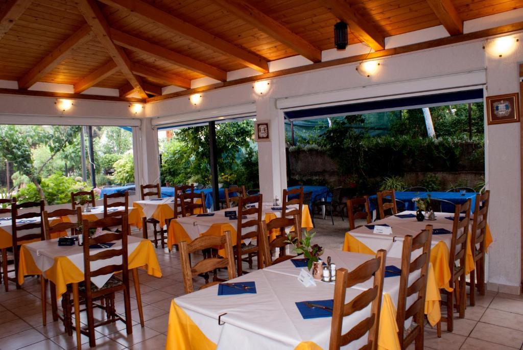 Pansion Ana Hotel Mali Losinj Exterior photo